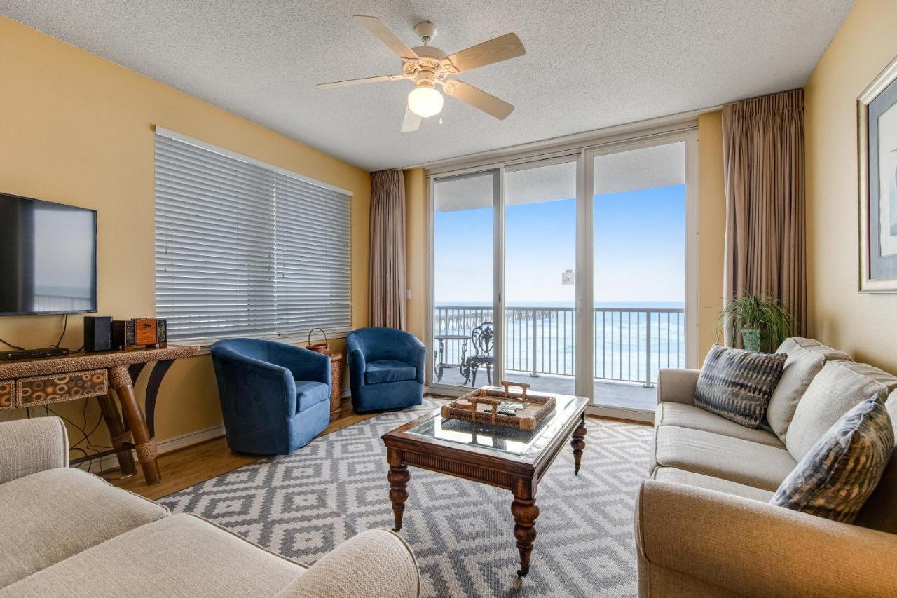 Summerwind West Navarre Room photo